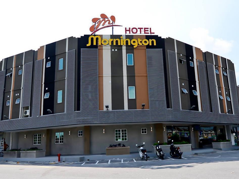 Hotel Mornington Bukit Permata Lumut Bagian luar foto